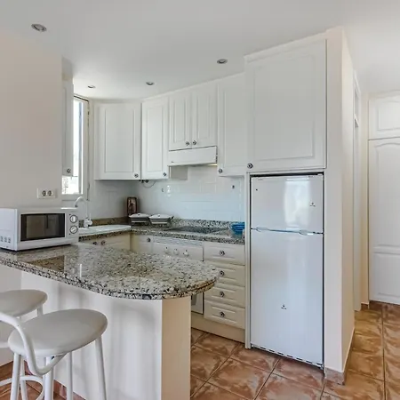 America - 150 Meters From The Beach, Free Wi-fi * Arona (Tenerife)