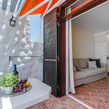 America - 150 Meters From The Beach, Free Wi-fi Apartment Arona (Tenerife)